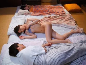 Đàn ông và phụ nữ làm tình cực khoái hình ảnh động