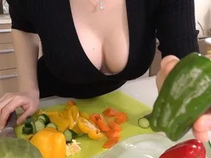 Mây mưa cả đêm cùng chị đồng nghiệp